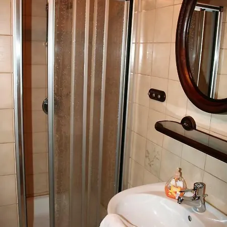 Ferienhaus Schwiemann Hébergement de vacances *